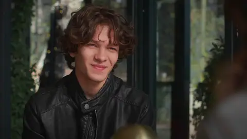 Primera cita entre Cem y Umay: confesiones, nervios y alguien observándolos Primera cita entre Cem y Umay: confesiones, nervios y alguien observándolos