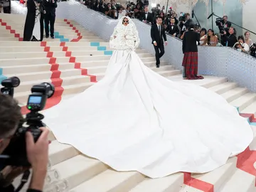Rihanna en la Met Gala 2023 Rihanna en la Met Gala 2023