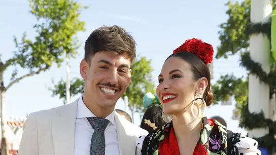 Lutingo y Jessica Bueno, en la Feria de Sevilla de 2024 Lutingo y Jessica Bueno, en la Feria de Sevilla de 2024