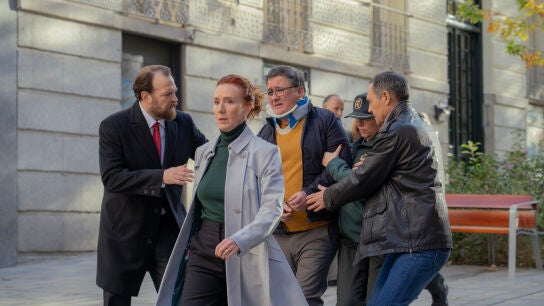 Miguel saliendo detenido