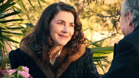 Digna toma una decisión crucial sobre su futuro: ¡acepta casarse con don Pedro! Digna toma una decisión crucial sobre su futuro: ¡acepta casarse con don Pedro!