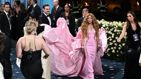 Shakira en la Met Gala 2025 Shakira en la Met Gala 2025
