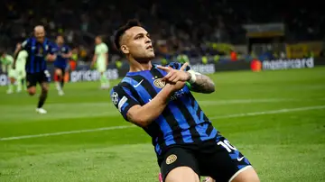 Lautaro celebra su gol al Barça Lautaro celebra su gol al Barça