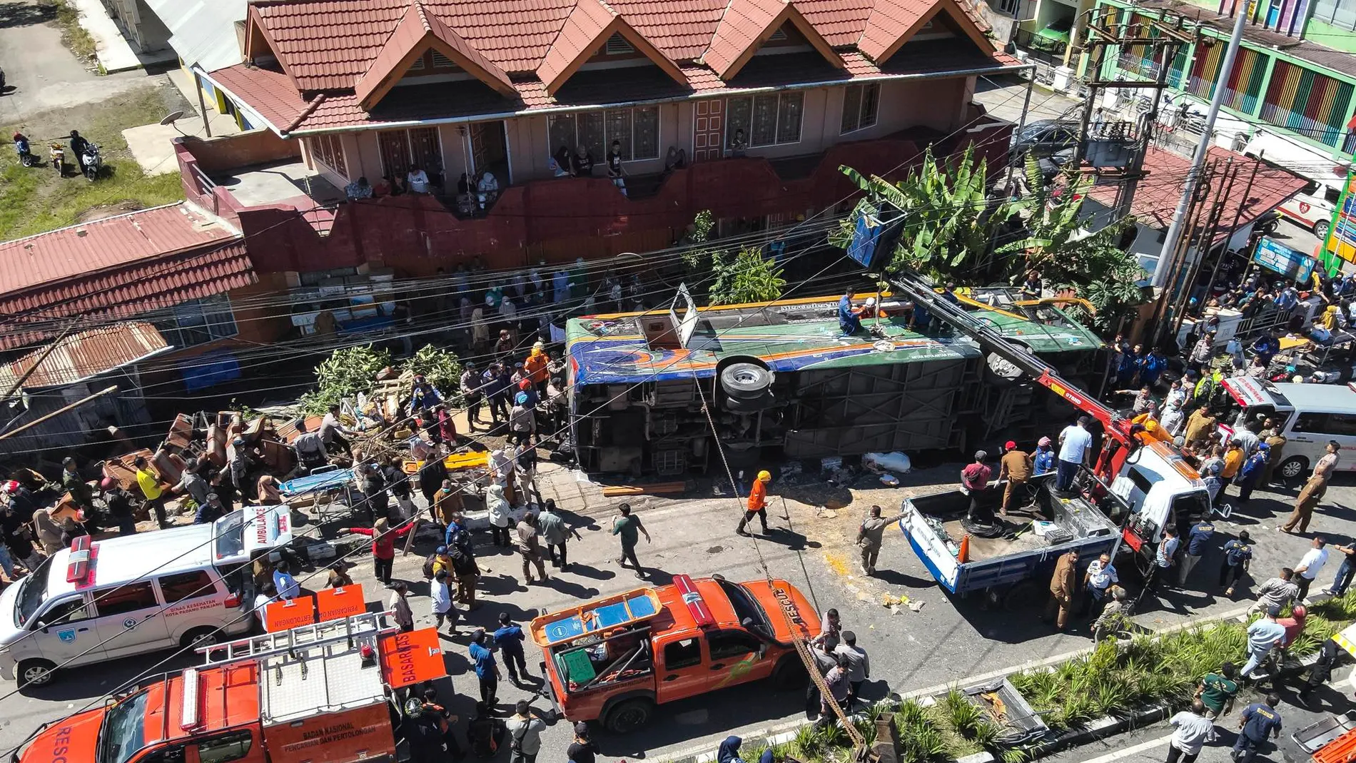 El autobús accidentado El autobús accidentado