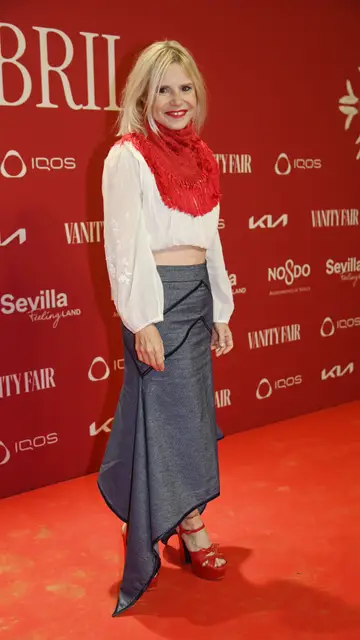 Eugenia Martínez de Irujo posando en un evento en Sevilla Eugenia Martínez de Irujo posando en un evento en Sevilla