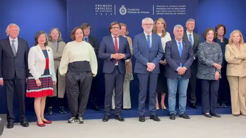 El jurado del premio El jurado del Premio Princesa de Asturias de Comunicación inicia las deliberaciones para elegir ganador
