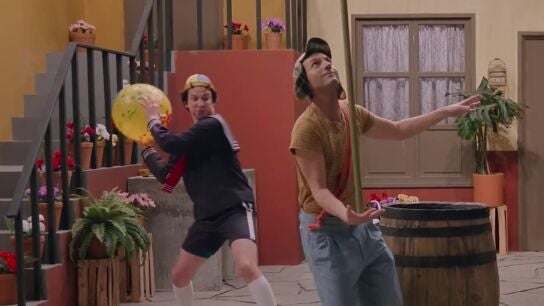Chespirito: sin querer queriendo, la serie sobre el creador de El Chavo del 8 o El Chapul&iacute;n Colorado