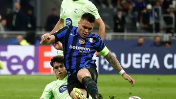 El penalti de Cubarsí a Lautaro Martínez El penalti de Cubarsí a Lautaro Martínez