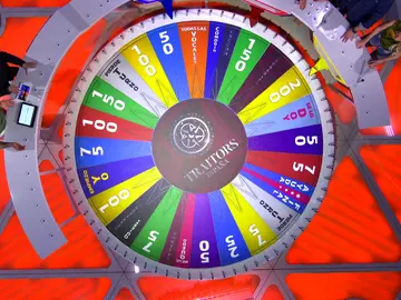 Las traiciones y destierros de Traitors llegan a La Ruleta en un programa muy especial Las traiciones y destierros de Traitors llegan a La Ruleta en un programa muy especial