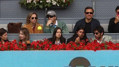 Cayetano Rivera y su hija Lucía en el tenis Cayetano Rivera y su hija Lucía en el tenis
