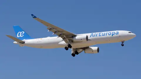 A3 Noticias 2 (07-05-25) El juez Peinado insiste en investigar el rescate de Air Europa al apreciar "indicios de delito" que afectarían a Begoña Gómez A3 Noticias 2 (07-05-25) El juez Peinado insiste en investigar el rescate de Air Europa al apreciar "indicios de delito" que afectarían a Begoña Gómez