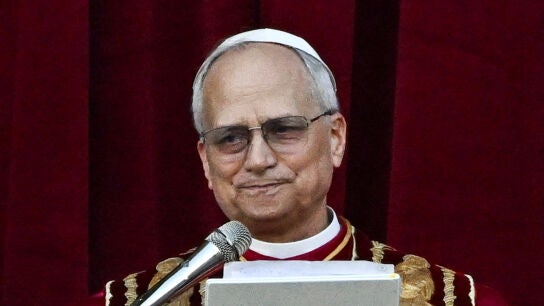 La primera bendici&oacute;n del papa Le&oacute;n XIV
