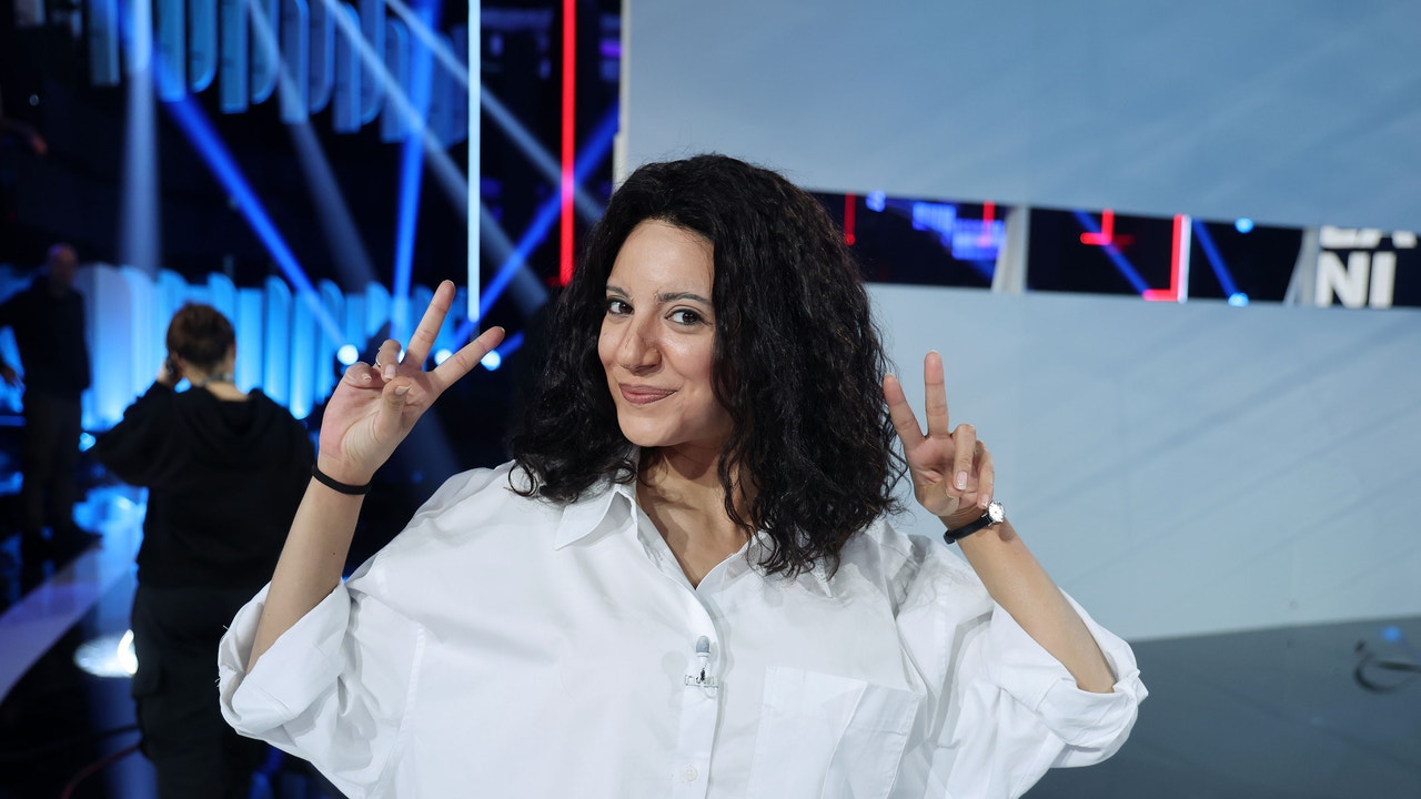 Rosana reacciona a la imitación de Ana Guerra interpretando ‘A fuego lento’ Rosana reacciona a la imitación de Ana Guerra interpretando ‘A fuego lento’