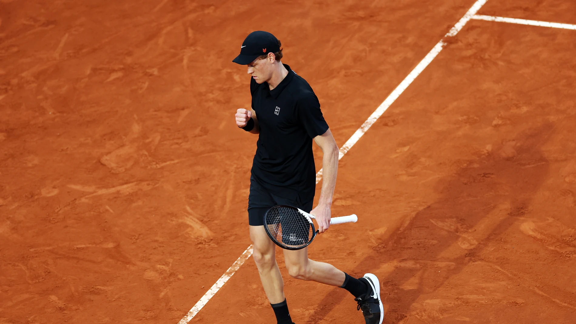 Sinner durante el partido en Roma ante Navone Sinner durante el partido en Roma ante Navone