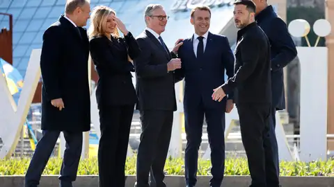 Líderes europeos arropan a Zelenski en Kiev Líderes europeos arropan a Zelenski en Kiev