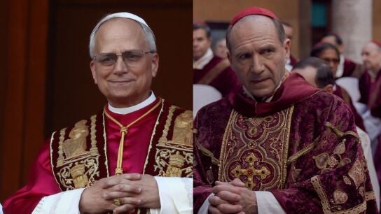 Montaje entre el papa Le&oacute;n XIV y Ralph Fiennes en C&oacute;nclave