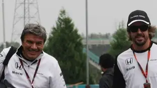 Fernando Alonso y Fabrizio Borra en una imagen subida por el asturiano a sus redes sociales Fernando Alonso y Fabrizio Borra en una imagen subida por el asturiano a sus redes sociales