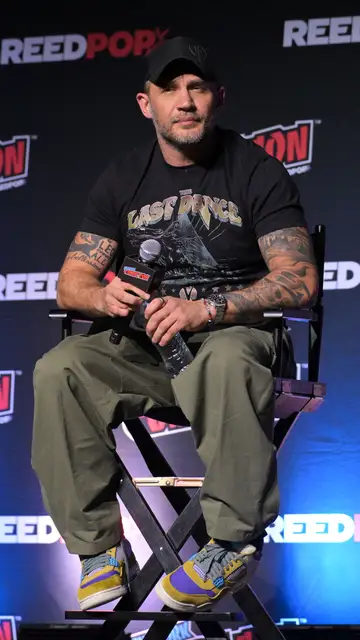 Tom Hardy en una rueda de prensa Tom Hardy en una rueda de prensa