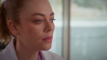 Bahar se ve obligada a confesar ante la junta médica y arriesga su relación con Evren