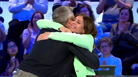 Las lágrimas de Neus Sanz en Pasapalabra tras su año más duro: “Mando un beso al cielo” Las lágrimas de Neus Sanz en Pasapalabra tras su año más duro: “Mando un beso al cielo”