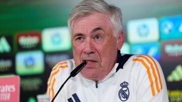 Carlo Ancelotti: "Hay cosas que no puedo explicar ahora porque estoy en el Real Madrid"