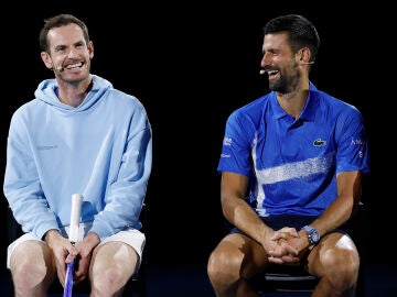 Andy Murray (i) y Novak Djokovic en Australia este 2025