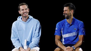 Andy Murray (i) y Novak Djokovic en Australia este 2025