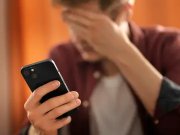 Las llamadas comerciales deberán identificarse con un número específico o serán bloqueadas Las llamadas comerciales deberán identificarse con un número específico o serán bloqueadas