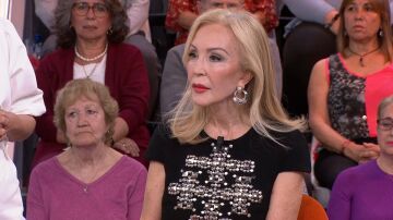 Carmen Lomana