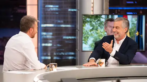 ¿Por qué el PP no ha echado a Mazón? Carlos Alsina lo analiza en El Hormiguero ¿Por qué el PP no ha echado a Mazón? Carlos Alsina lo analiza en El Hormiguero