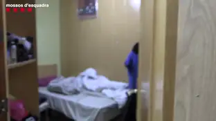 Con 15 años los responsables de infancia de la Generalitat autorizaron a la víctima del 'Pelicot catalán' a irse a vivir con su novio Antena 3 Noticias