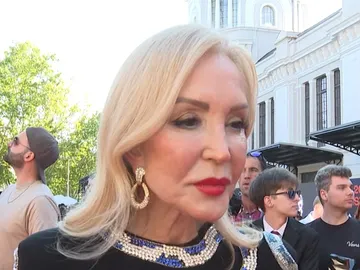 Carmen Lomana en un evento Carmen Lomana en un evento