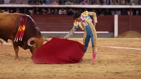 San Isidro: diluvio universal en las Ventas con oreja para el mexicano Fonseca San Isidro: diluvio universal en las Ventas con oreja para el mexicano Fonseca