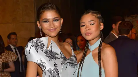 Zendaya y Storm Reid de Euphoria Zendaya y Storm Reid de Euphoria