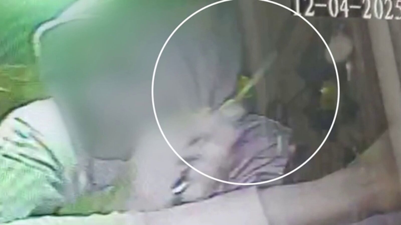 El vídeo del robo con arma blanca a un taxista en pleno trayecto