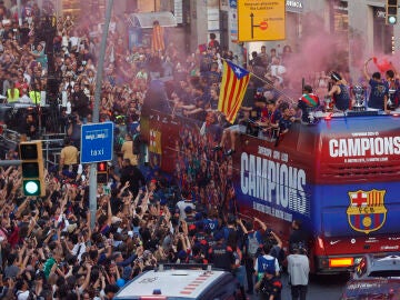 Los jugadores del FC Barcelona durante la celebración este viernes