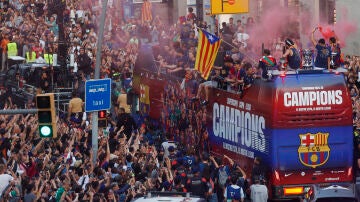 Los jugadores del FC Barcelona durante la celebración este viernes