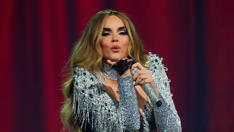 Melody durante un ensayo en Eurovisión Melody durante un ensayo en Eurovisión