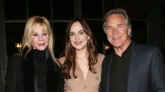 Melanie Griffith, Dakota Johnson y Don Johnson Melanie Griffith, Dakota Johnson y Don Johnson