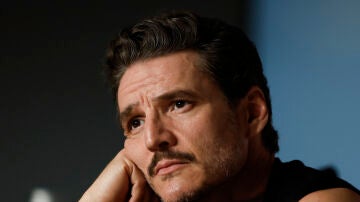 Pedro Pascal en rueda de prensa en Cannes