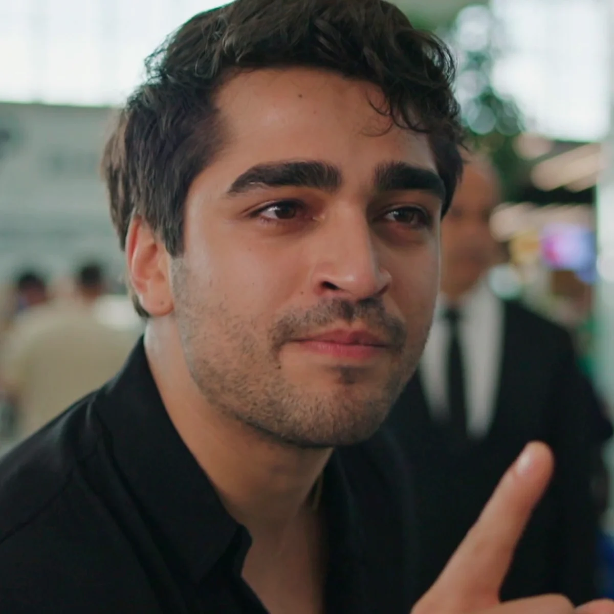 Ferit, traicionado por su padre, promete buscar a Seyran hasta el final: “Nunca podréis separarnos”