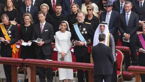 Los reyes Felipe y Letizia en la misa de inicio del del papa León XIV Los reyes Felipe y Letizia en la misa de inicio del del papa León XIV