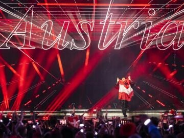 Austria gana Eurovisión 2025: Johannes Pietsch arrasa con 'Wasted Love'