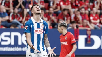 Roberto Fernández durante el partido ante Osasuna