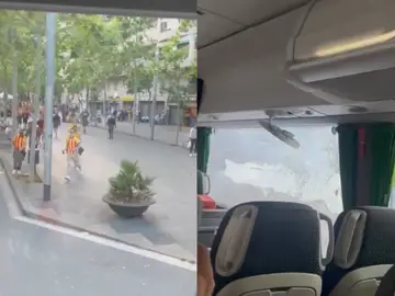 Momento del ataque al autobús del CF Rayo Majadahonda Momento del ataque al autobús del CF Rayo Majadahonda