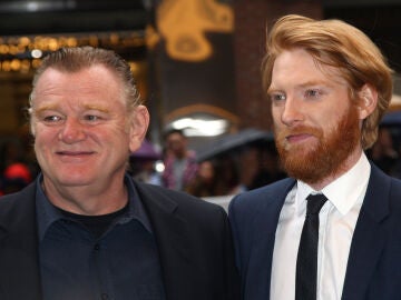 Brandan Gleeson y su hijo Domhnall Gleeson