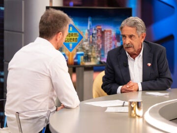 Miguel Ángel Revilla, sobre la posibilidad de perder el juicio contra Juan Carlos I: "No admito ni un euro"