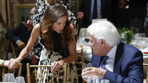 Telma Ortiz junto a Felipe González en el Casino de Madrid Telma Ortiz junto a Felipe González en el Casino de Madrid