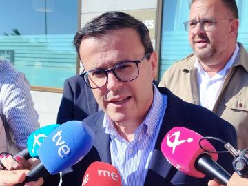 Gallardo cree que su entrada en Asamblea extremeña le dará "garantías de justicia" ante "indefensión" que está sufriendo