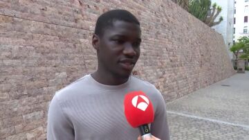 Entrevista al amigo del joven tiroteado en el aeropuerto de Gran Canaria